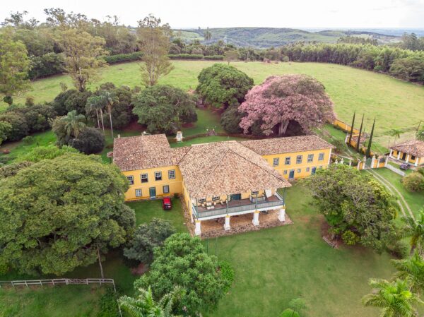 TOUR HISTÓRICO - FAZENDA SANTA MARIA